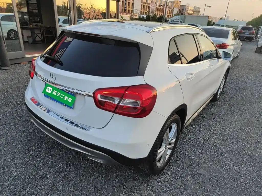 Mercedes-Benz GLA 2016 GLA 200 Dynamic фото 5