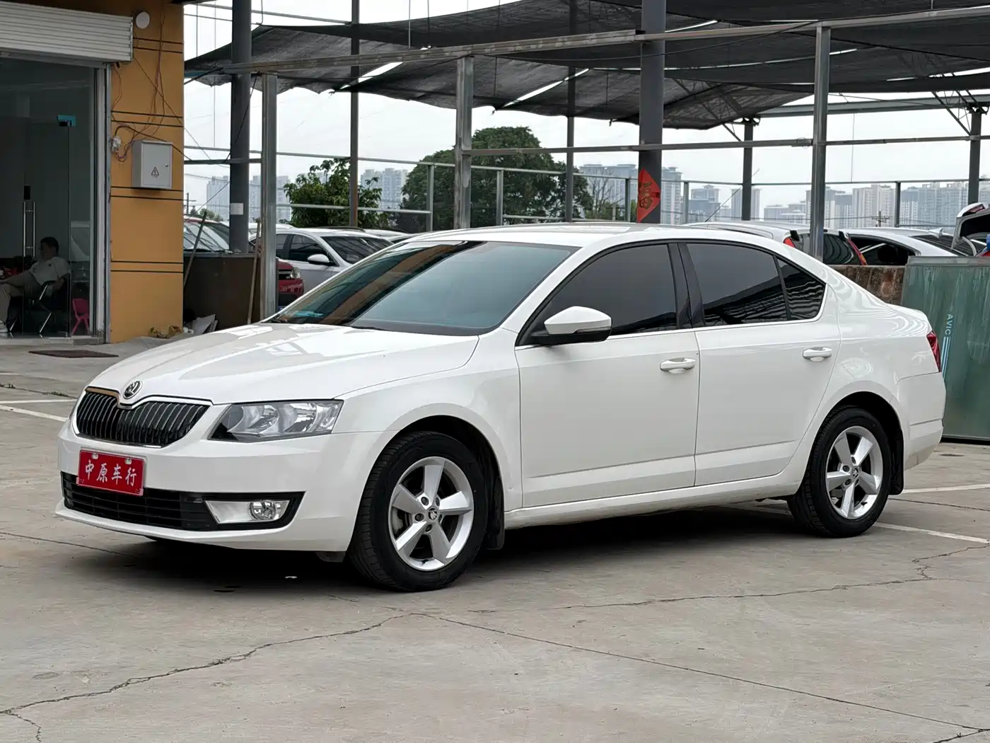 Škoda Octavia 2015 1.6L Automatic逸杰版