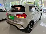 Фото 7 - Geely Vision X3