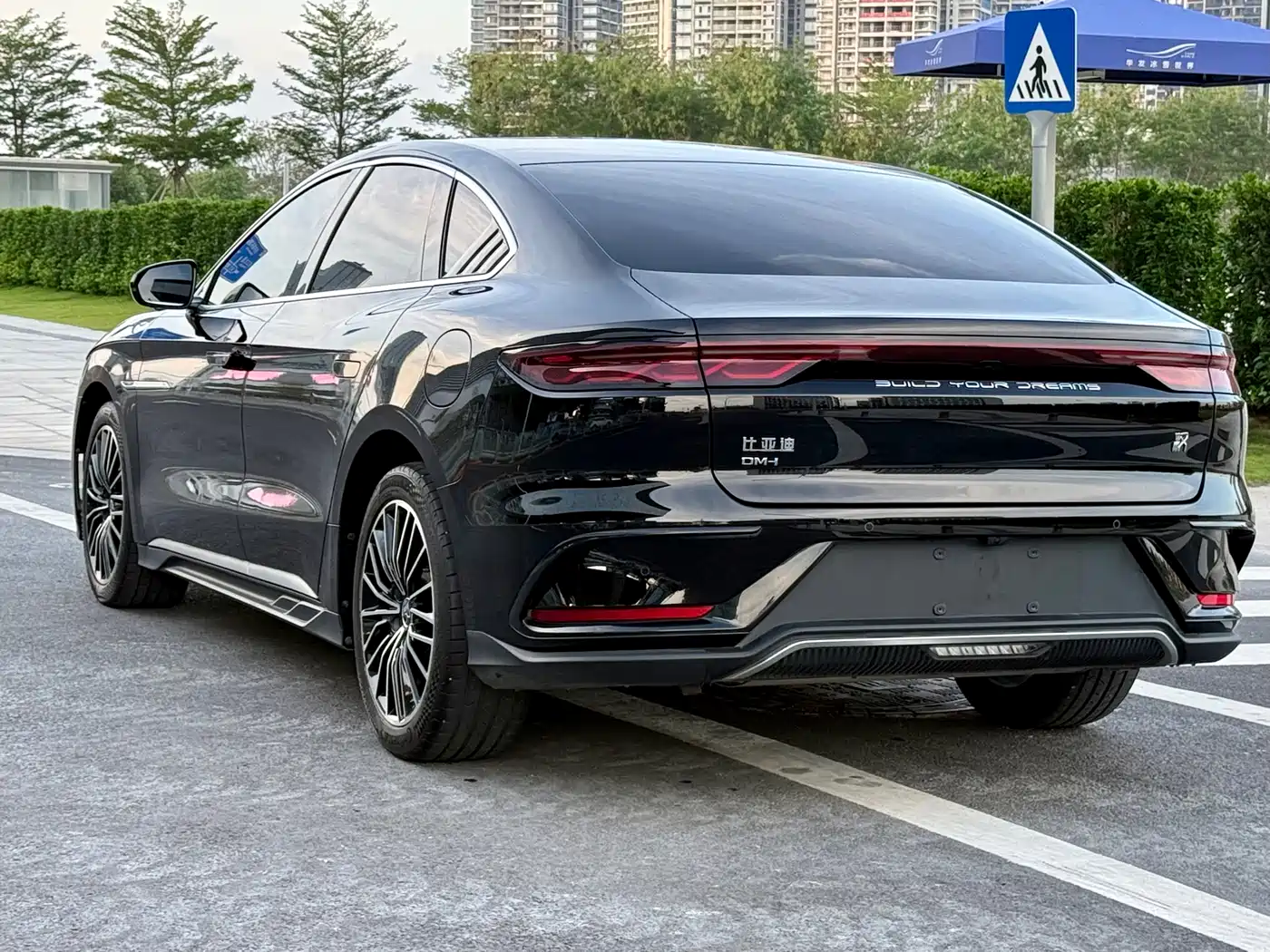 BYD Han 2022 DM-i 121KM Premium Edition фото 20