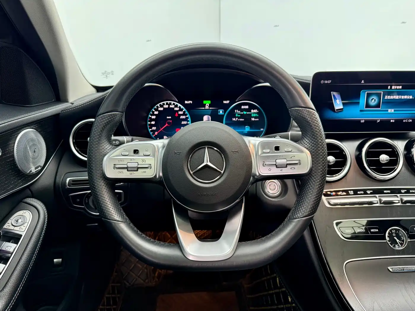 Mercedes-Benz C-Class 2021 C 260 L Sport Starry Exclusive Edition фото 18