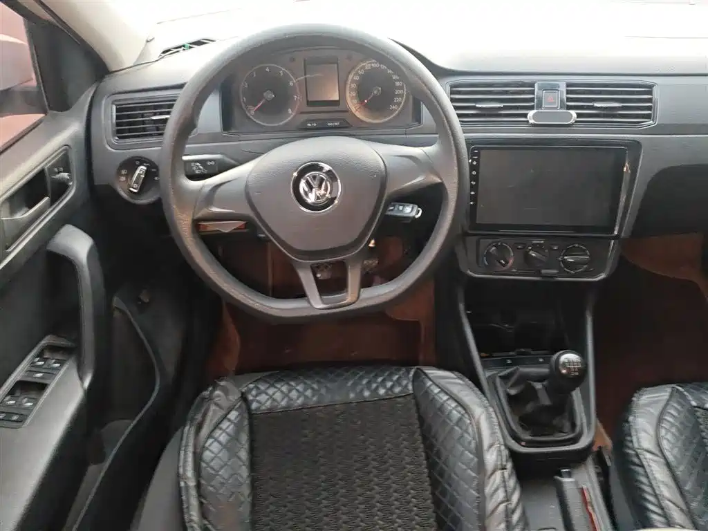 Volkswagen Santana 2021 1.5L Manual Trend Edition фото 11