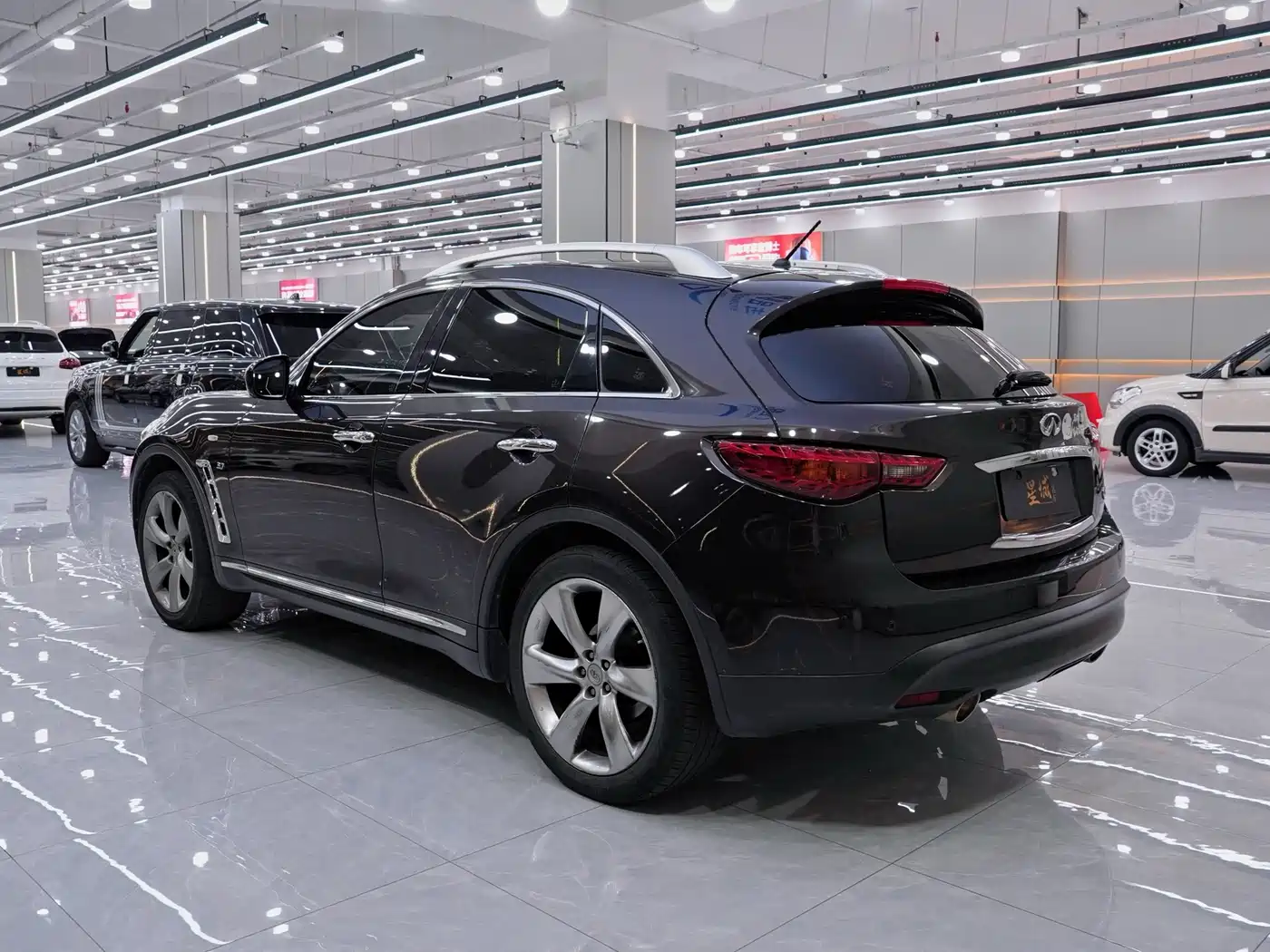 Infiniti QX70 2014 2013 3.7L Standard Edition