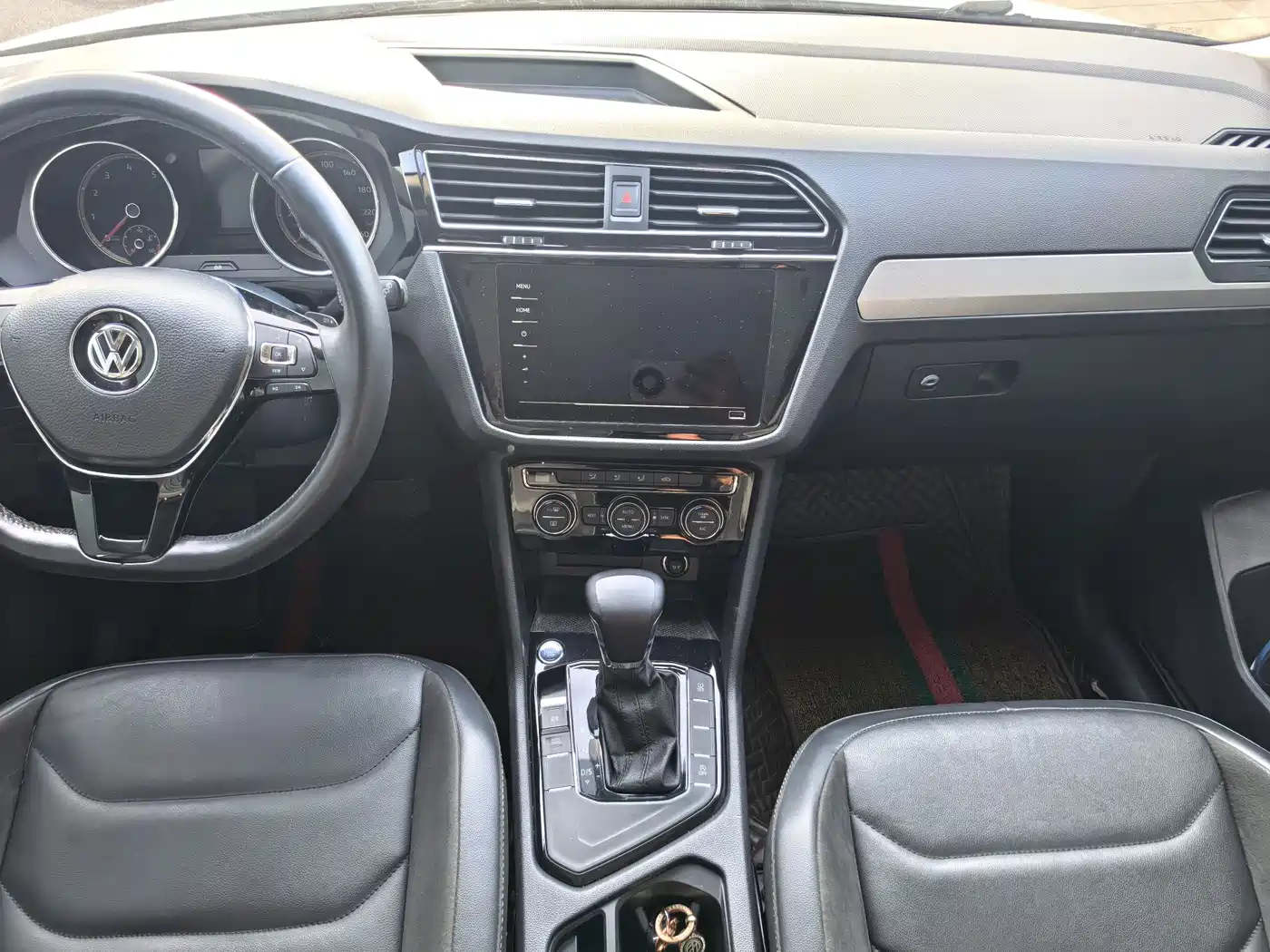 Volkswagen Tiguan L 2019 Facelift 330TSI Auto 2WD Panorama Comfort China VI фото 19