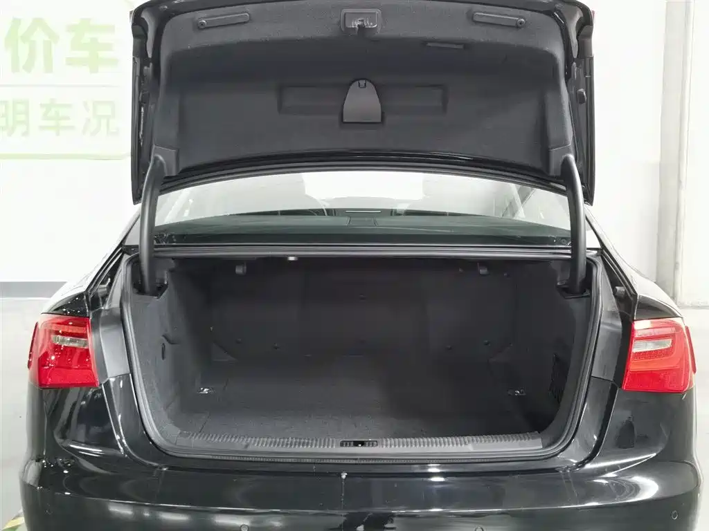 Audi A6L 2014 TFSI Standard фото 16