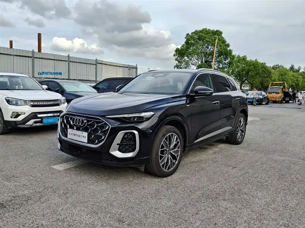 Audi Q5L 2026 2026 Luxury Sport 150kW
