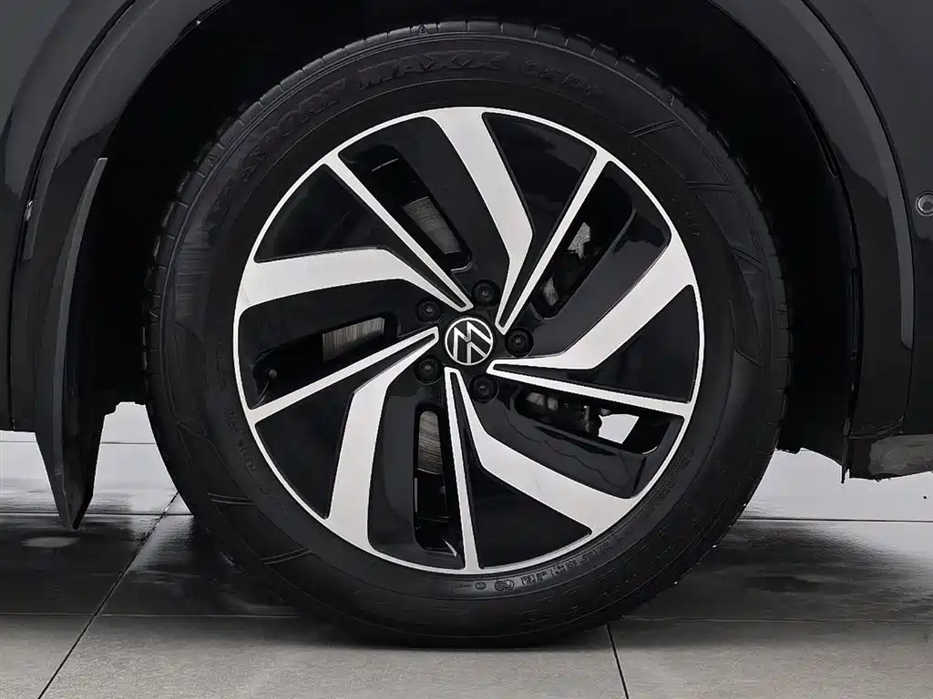Volkswagen Viloran 2023 380TSI Prestige Edition фото 17