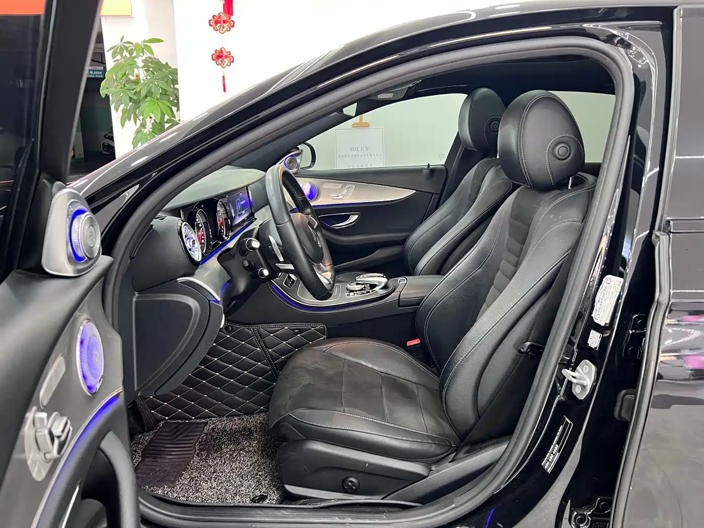 Mercedes-Benz E-Class 2017 Facelift E 300 Sport фото 9