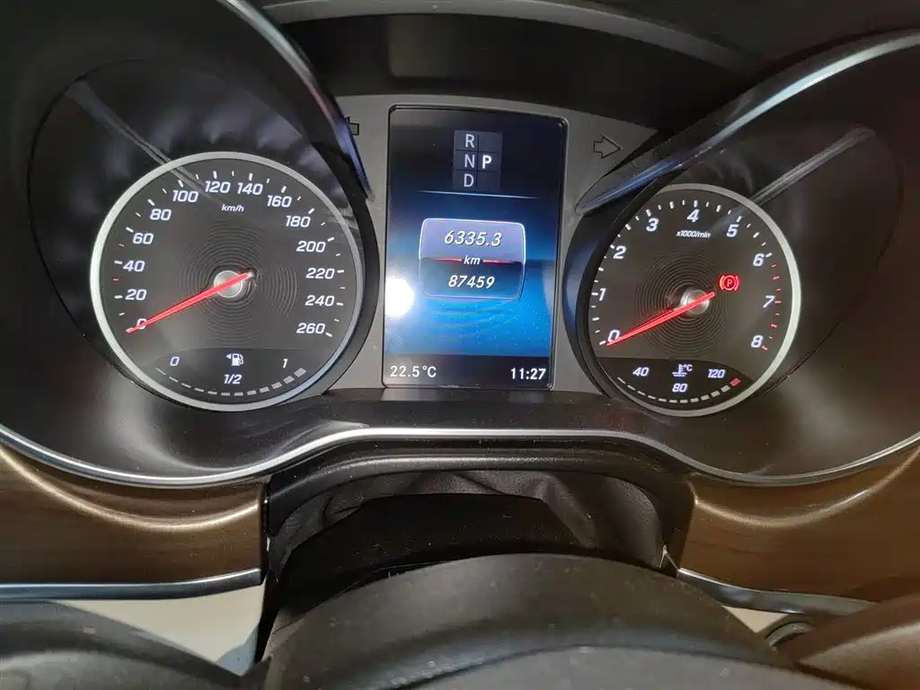 Mercedes-Benz V-Class 2021 V 260 Premium Edition фото 8