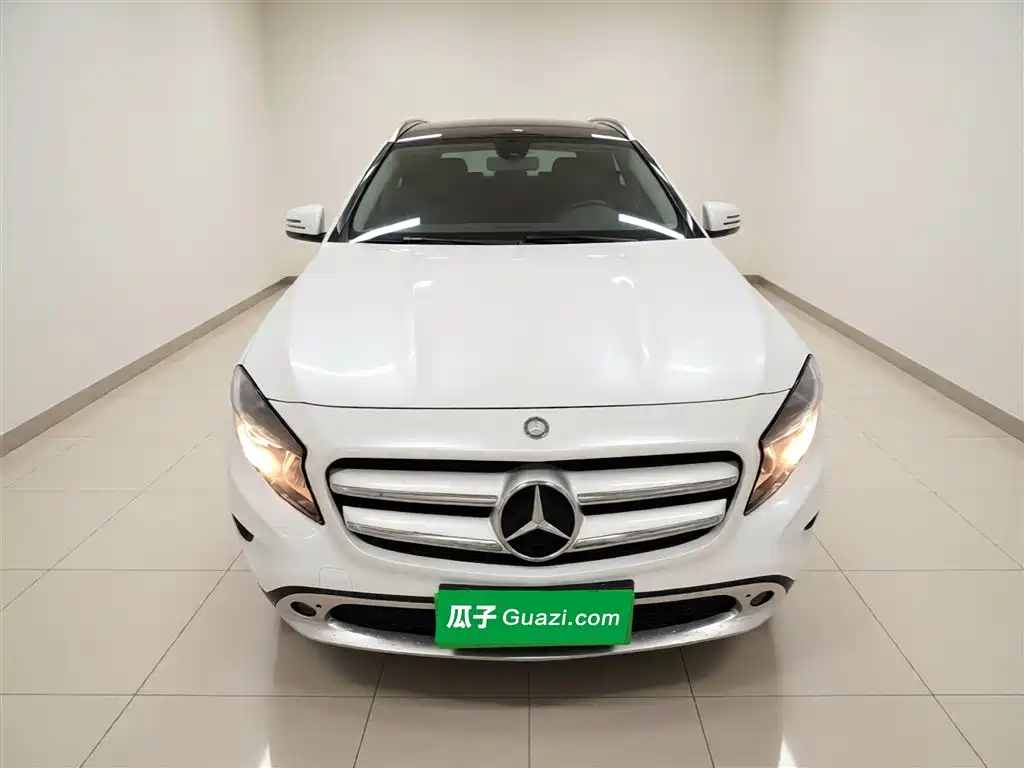 Mercedes-Benz GLA 2016 GLA 200 Dynamic фото 3