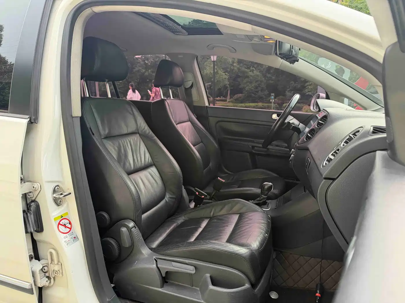 Volkswagen Golf (Import) 2011 2011 1.4TSI Cross Golf