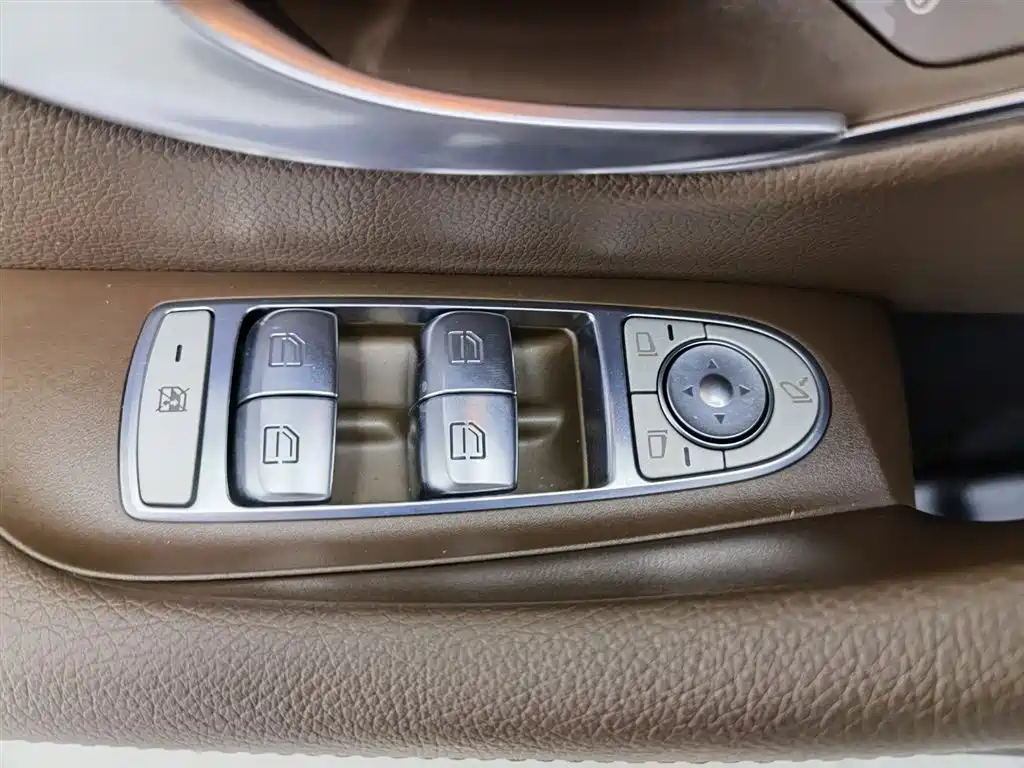 Mercedes-Benz E-Class 2021 Facelift E 300 L Sport Fashion фото 9