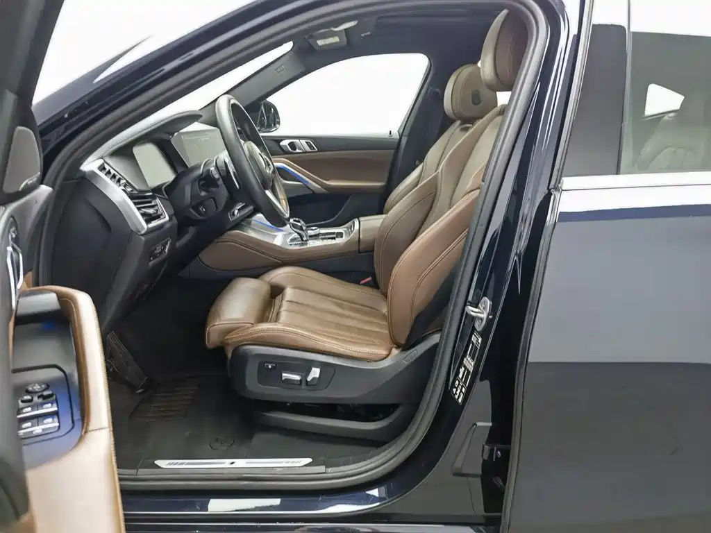 BMW X6 2022 Facelift xDrive40i M Sport Package фото 10