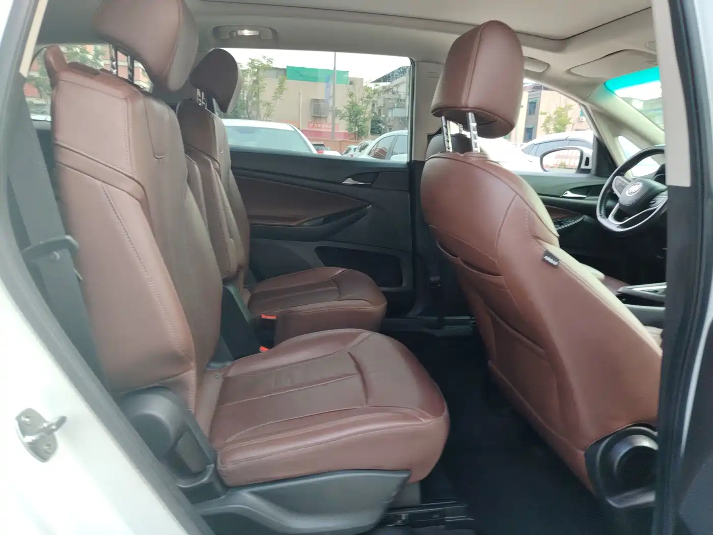 Buick GL6 2018 2018 18T 6-Seater Premium
