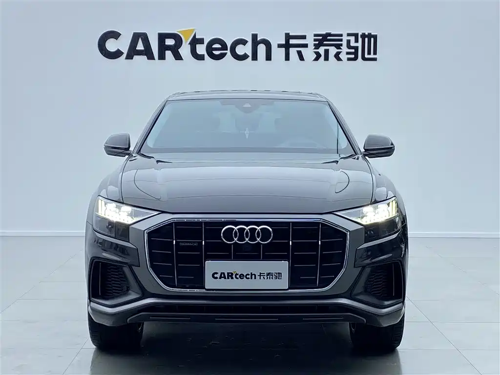 Audi Q8 2022 55 TFSI Luxury Dynamic фото 2