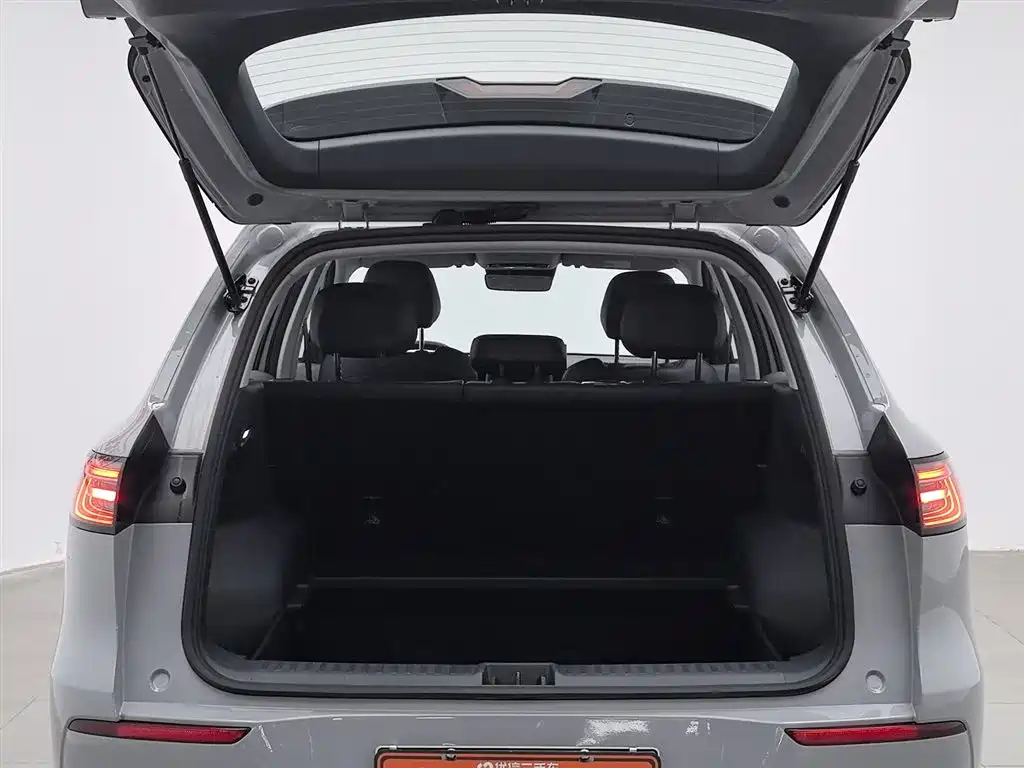 Geely Galaxy Galaxy E5 2024 440km Start Edition фото 16