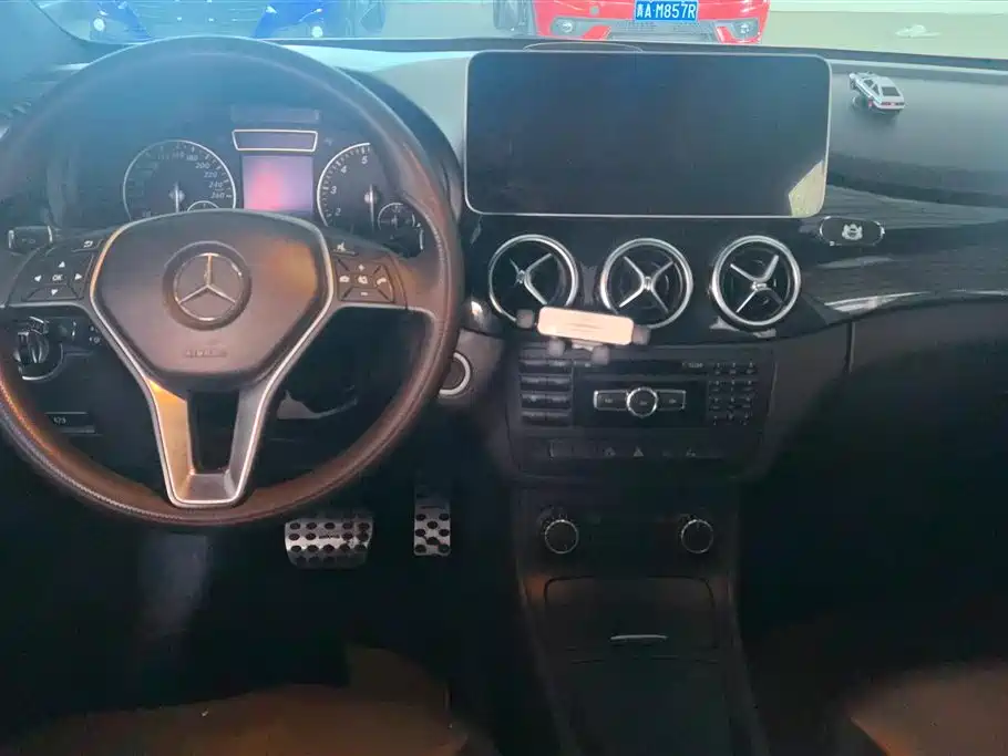 Mercedes-Benz B-Class 2012 B 180 фото 12