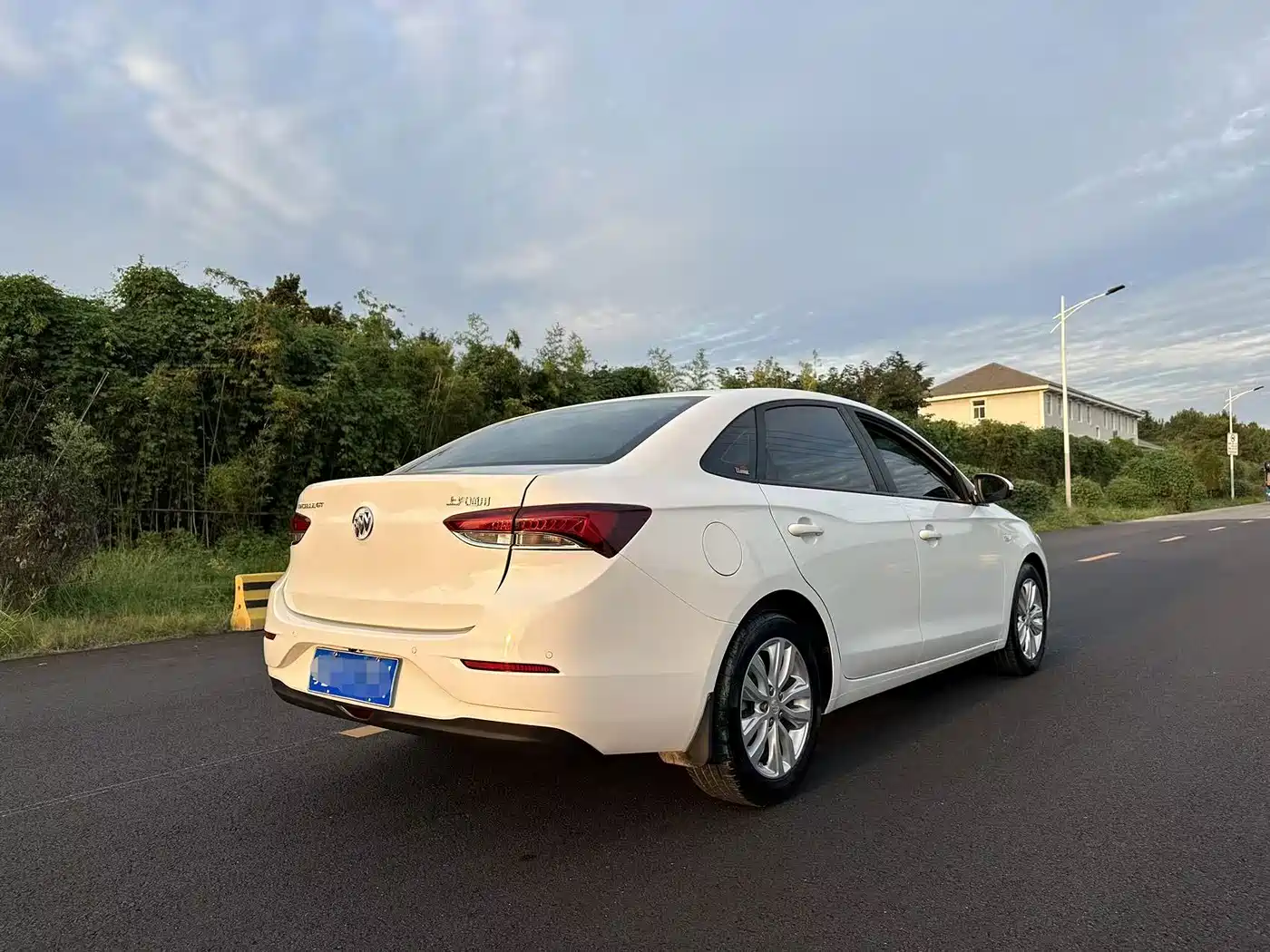 Фото 4 - Buick Excelle