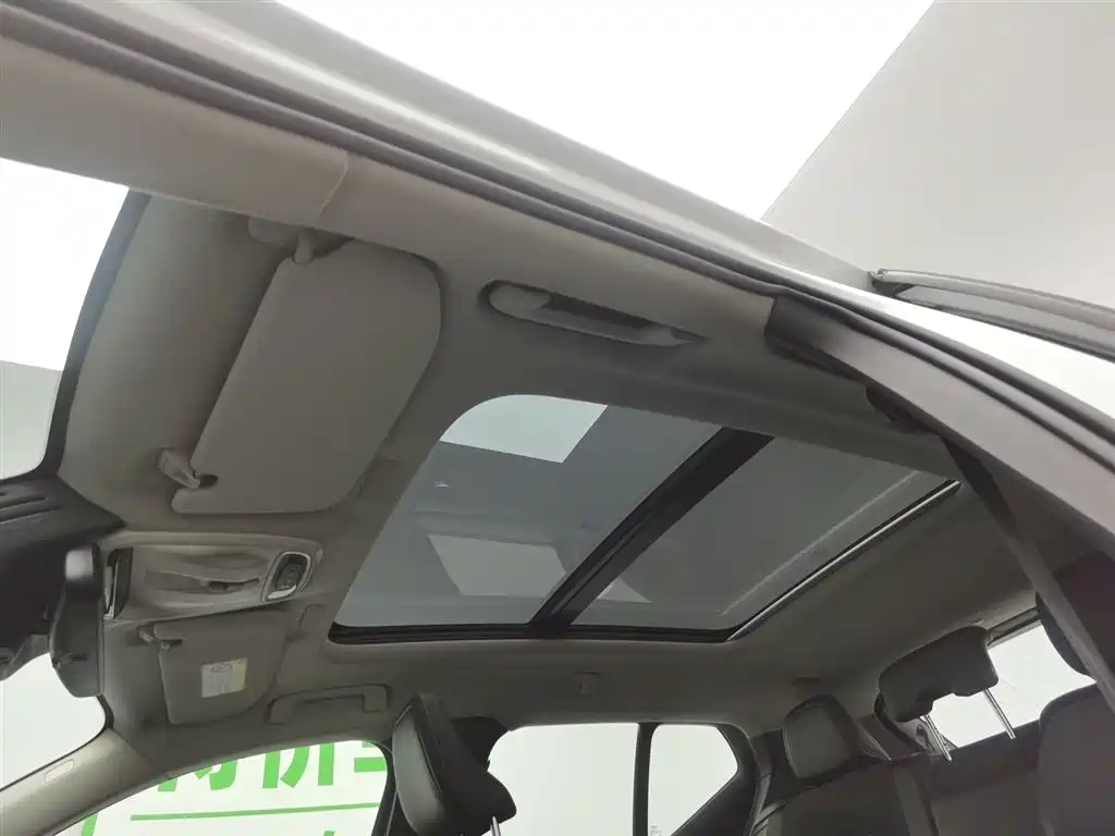Volvo XC40 2020 T3 Smart Fashion Edition фото 14