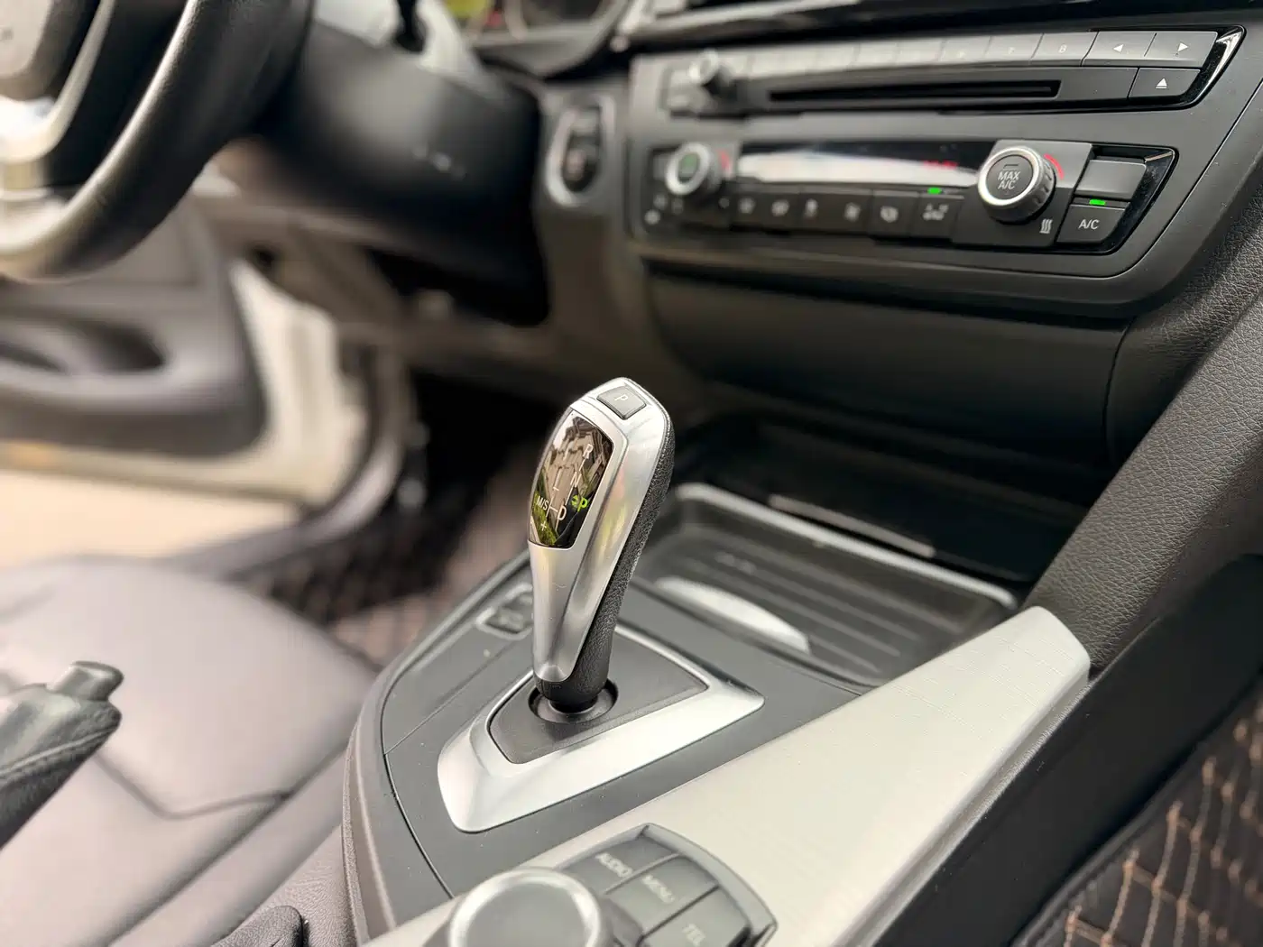 BMW 4 Series 2014 420i Fashion Edition фото 27