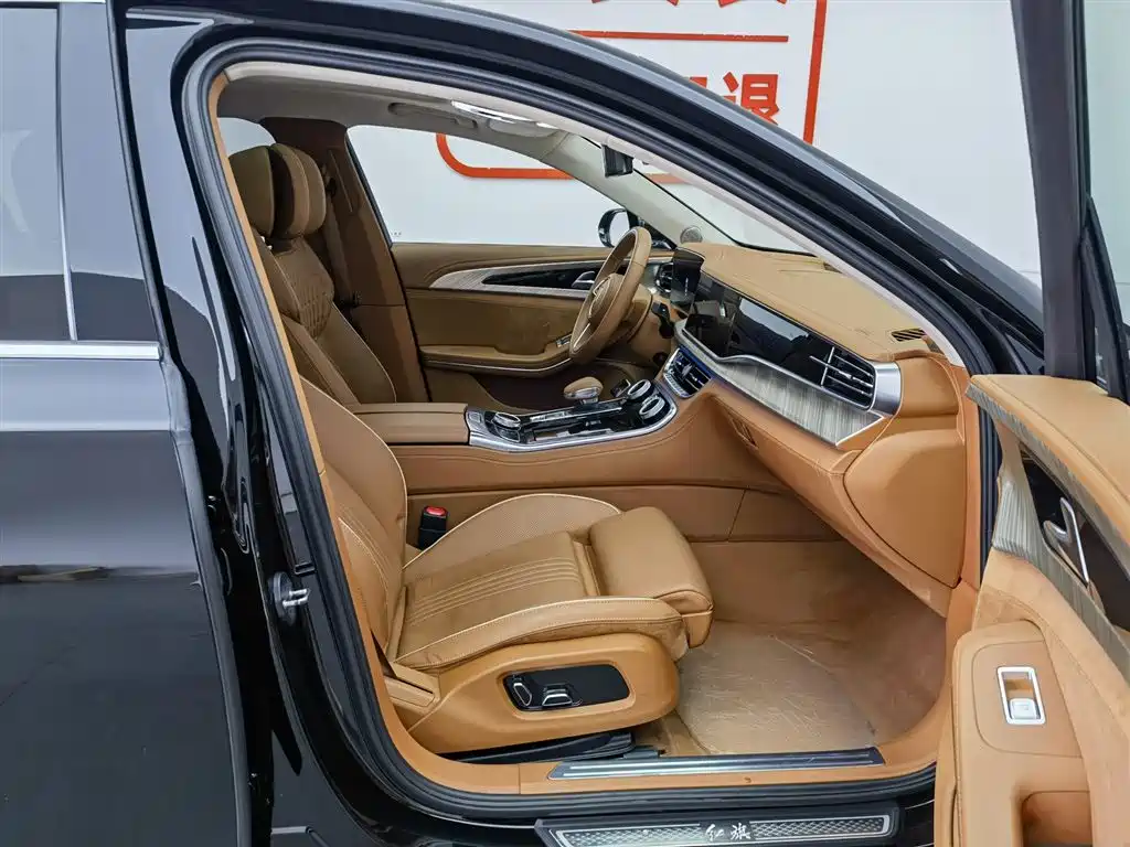 Hongqi H9 2020 3.0T Smart Connection Qi Chang Edition фото 23