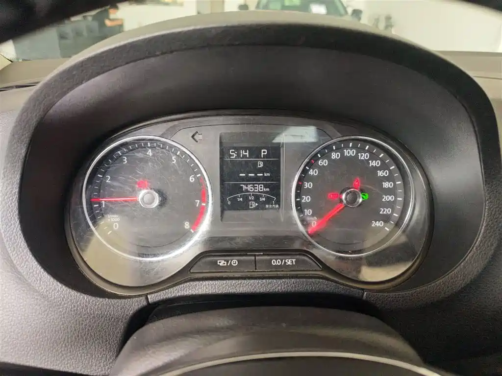 Volkswagen Polo 2018 1.5L Auto Comfort фото 12