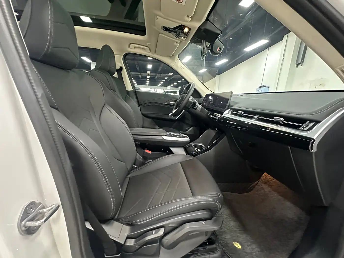 BMW X1 2024 sDrive20Li X Design Package фото 11