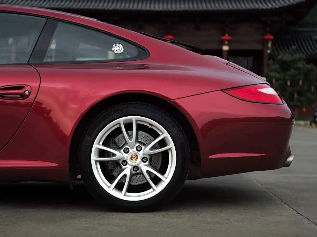 Porsche 911 2010 Carrera 3.6L фото 7