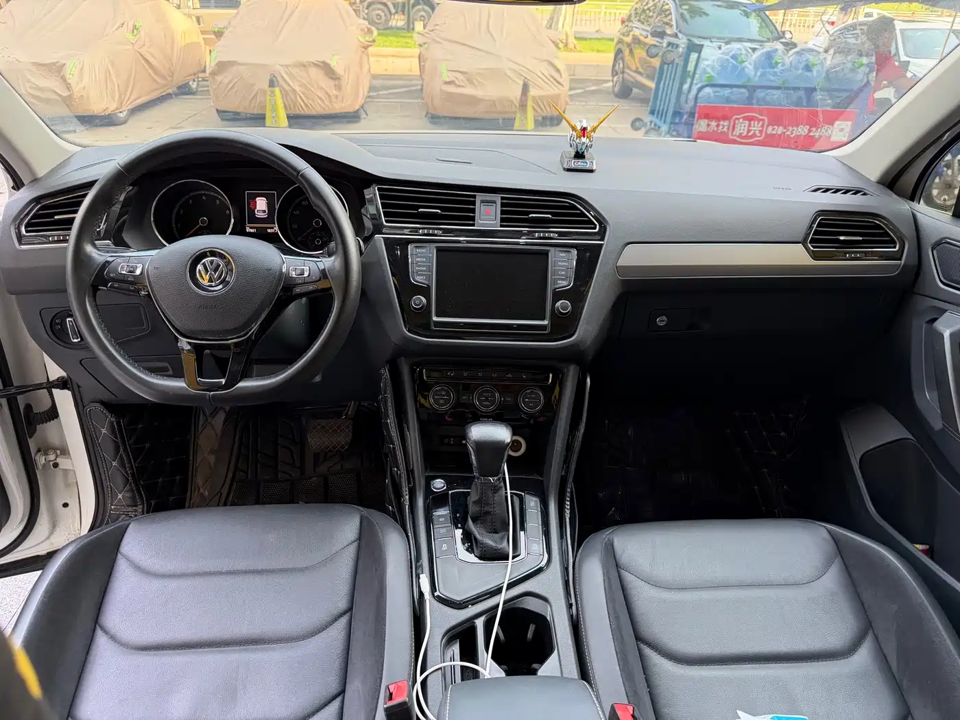 Volkswagen Tiguan L 2017 380TSI Automatic 4WD Luxury Edition фото 7
