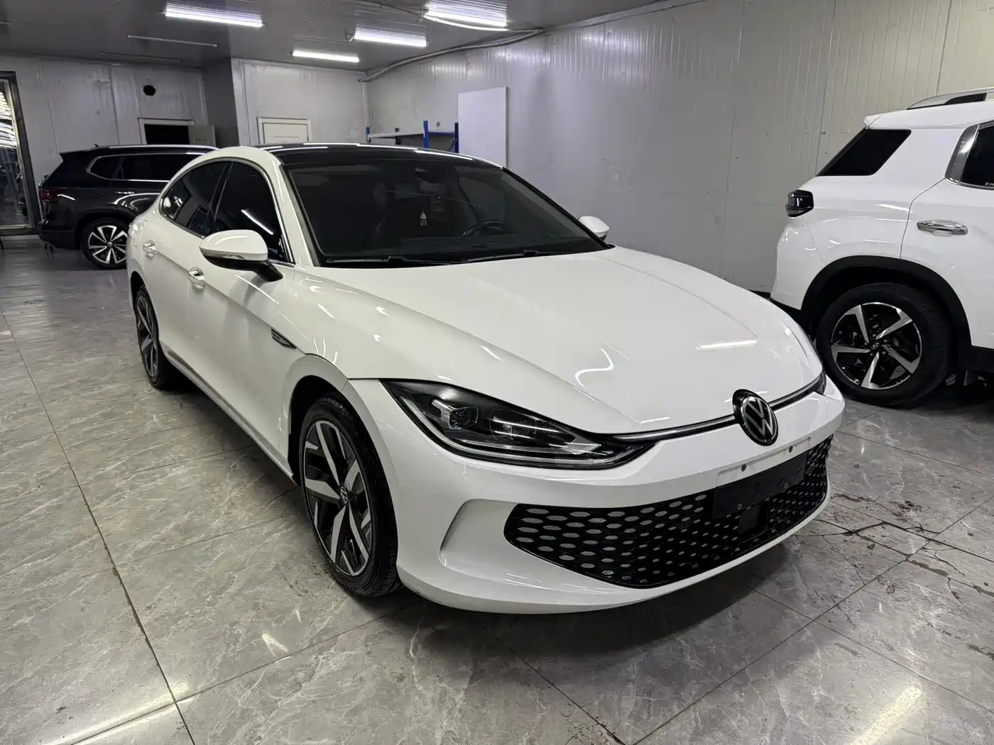 Volkswagen Lamando 2022 Lamando L 280TSI DSG Cool Edition фото 3