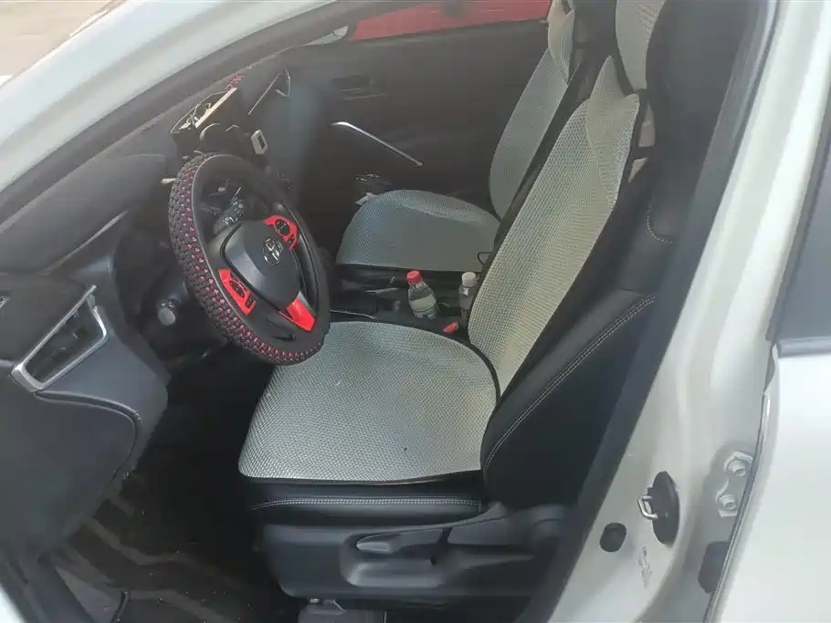 Toyota Corolla Cross 2024 Model 2.0L Pioneer Edition фото 9