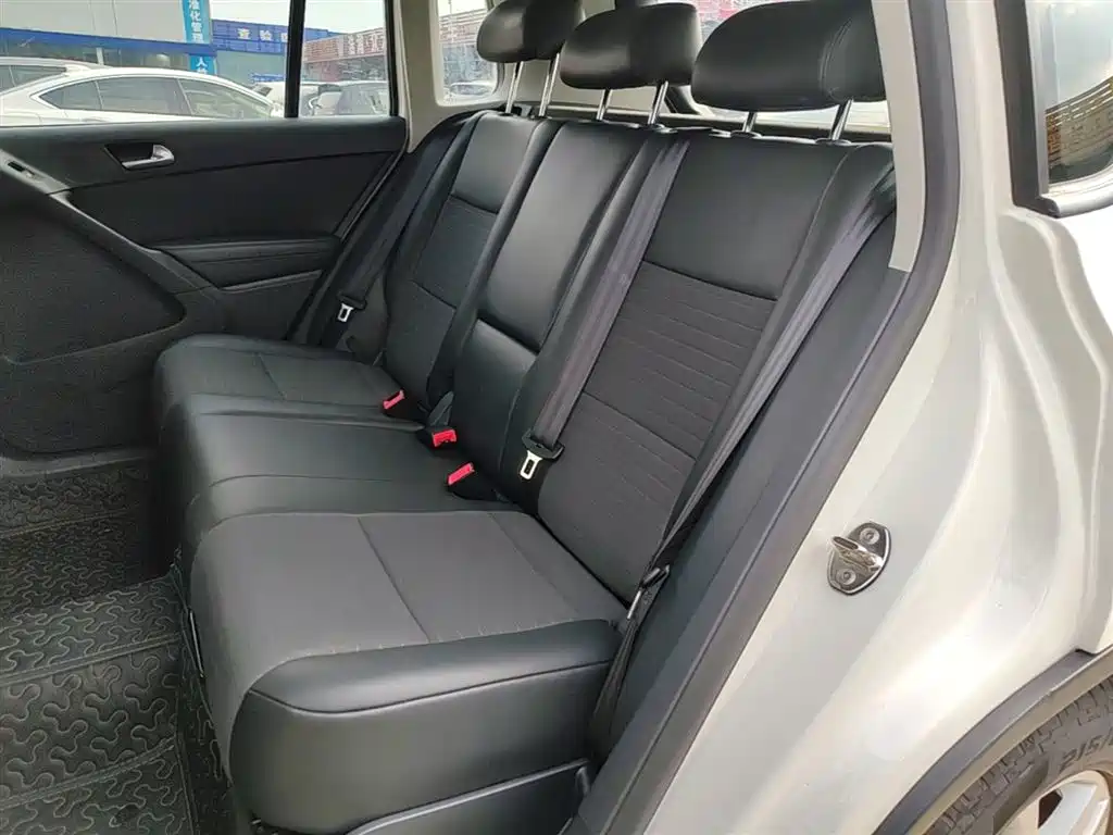 Volkswagen Tiguan 2013 1.8TSI Auto 2WD Trend Edition фото 17