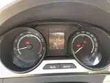 Фото 8 - Škoda Rapid