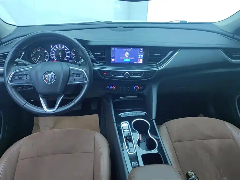 Buick Regal 2020 552T Luxury фото 12