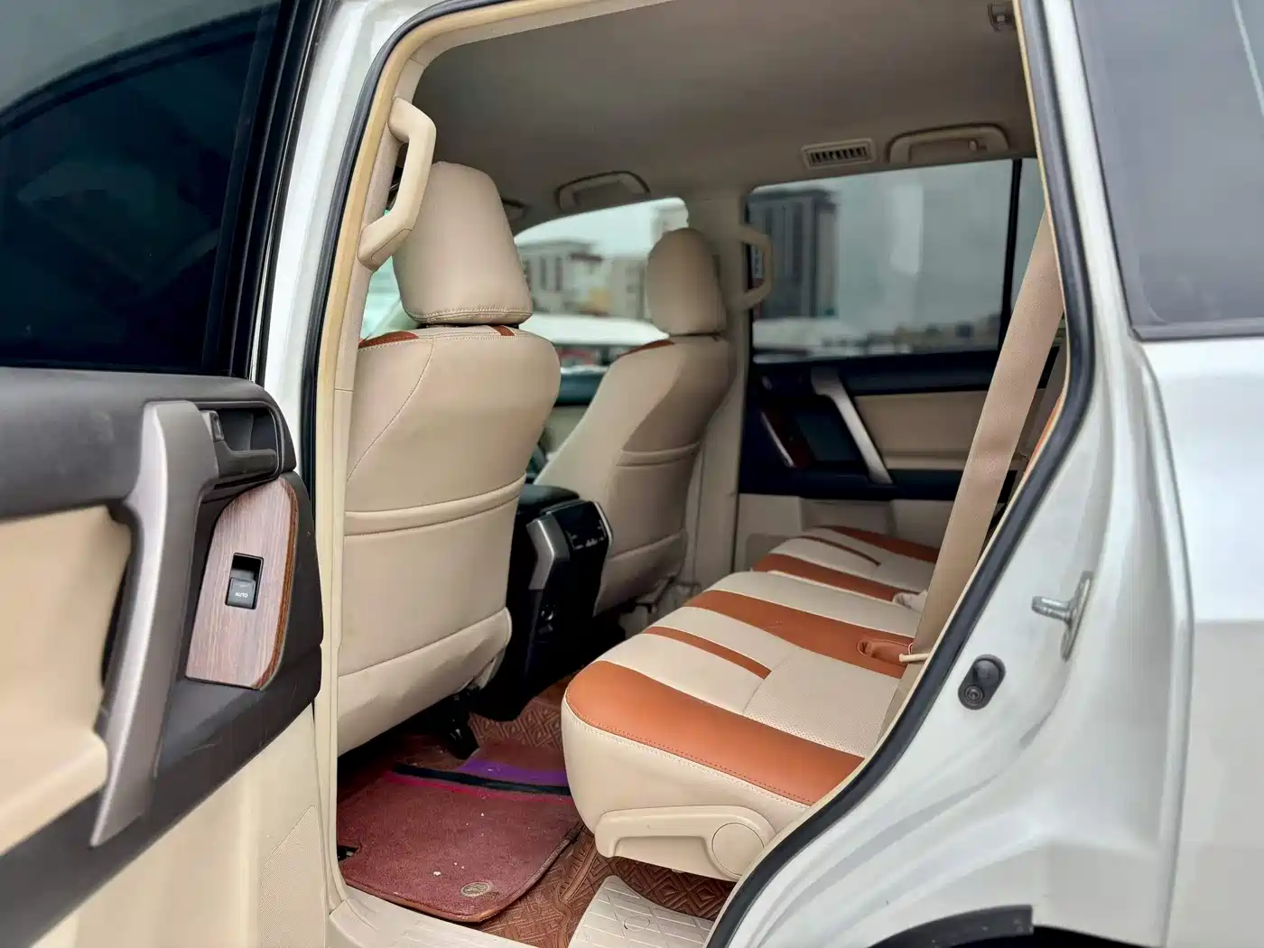 Toyota Prado (Import) 2010 2.7L Auto Luxury фото 6