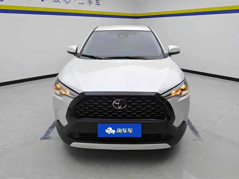 Toyota Corolla Cross 2024 Model 2.0L Pioneer Edition фото 2