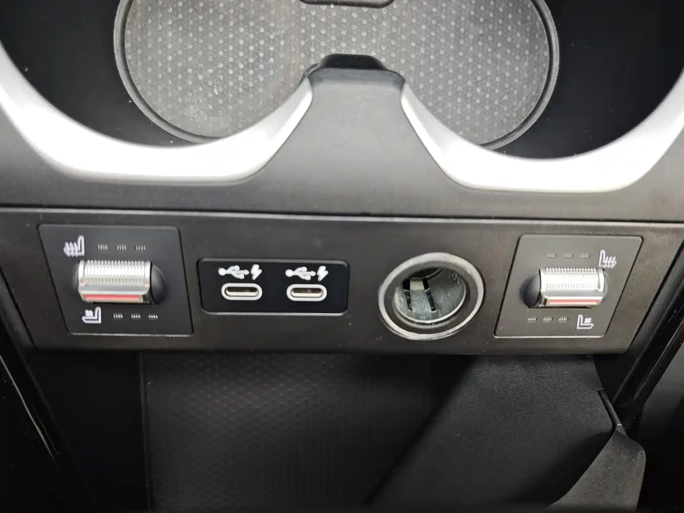BMW X1 2023 sDrive20Li X Design Package фото 20