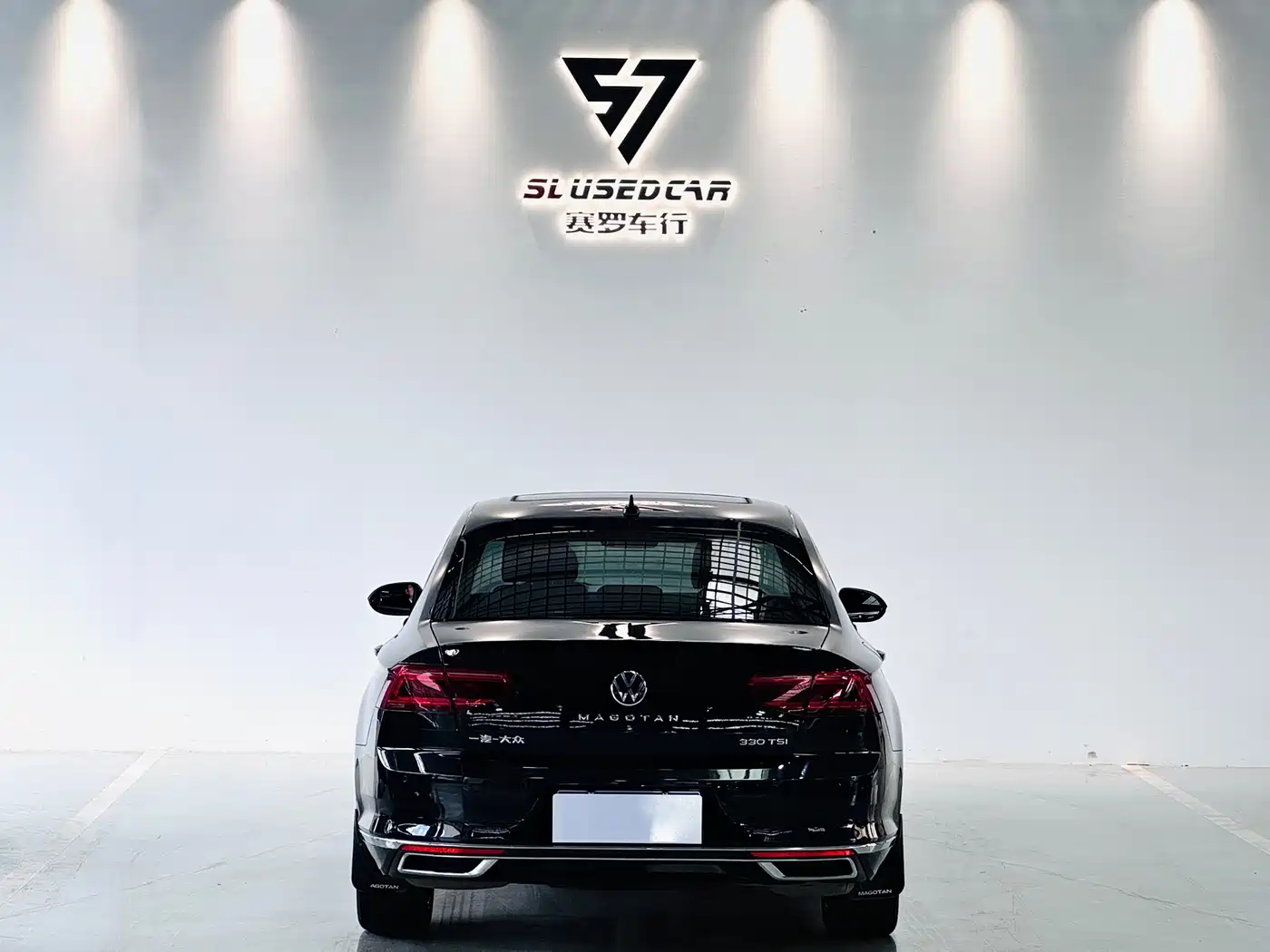 Volkswagen Magotan 2021 330TSI DSG 30th Anniversary Edition фото 8