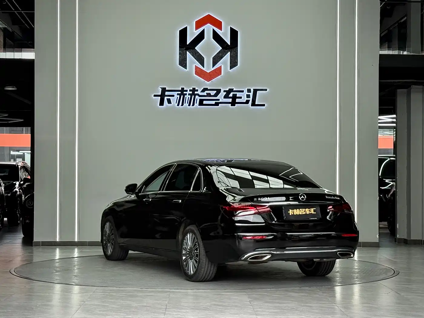 Mercedes-Benz E-Class 2023 E 300 L Luxury фото 6