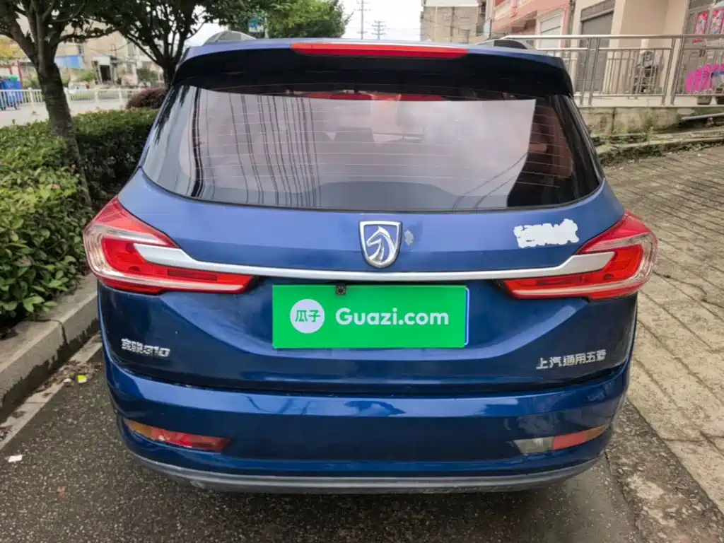Baojun 310W 2018 2017 1.5L Manual Comfort China V