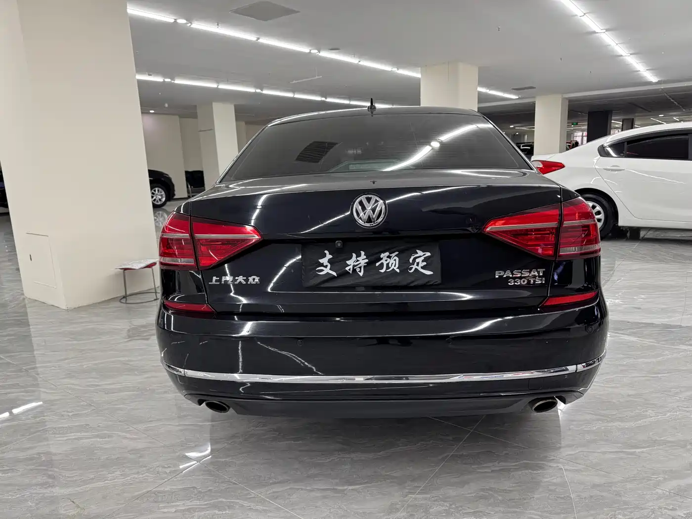 Volkswagen Passat 2017 330TSI DSG Prestige фото 5
