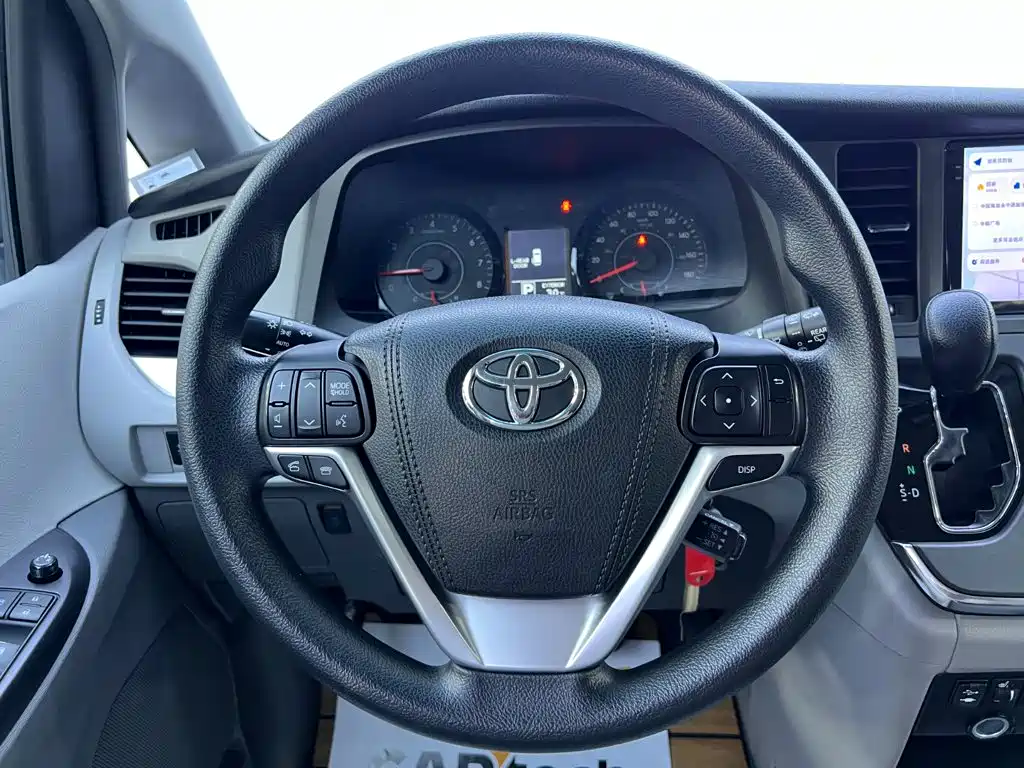 Toyota Sienna 2015 2015 3.5L 2WD L