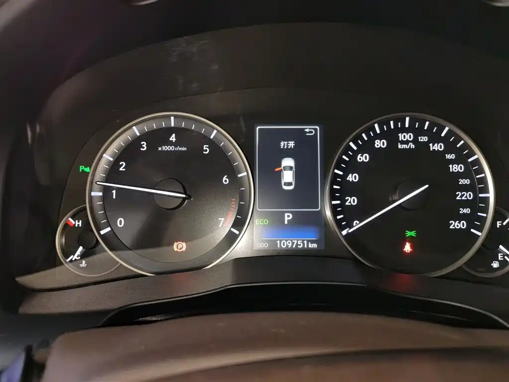 Lexus ES 2015 200 Elite Edition фото 4