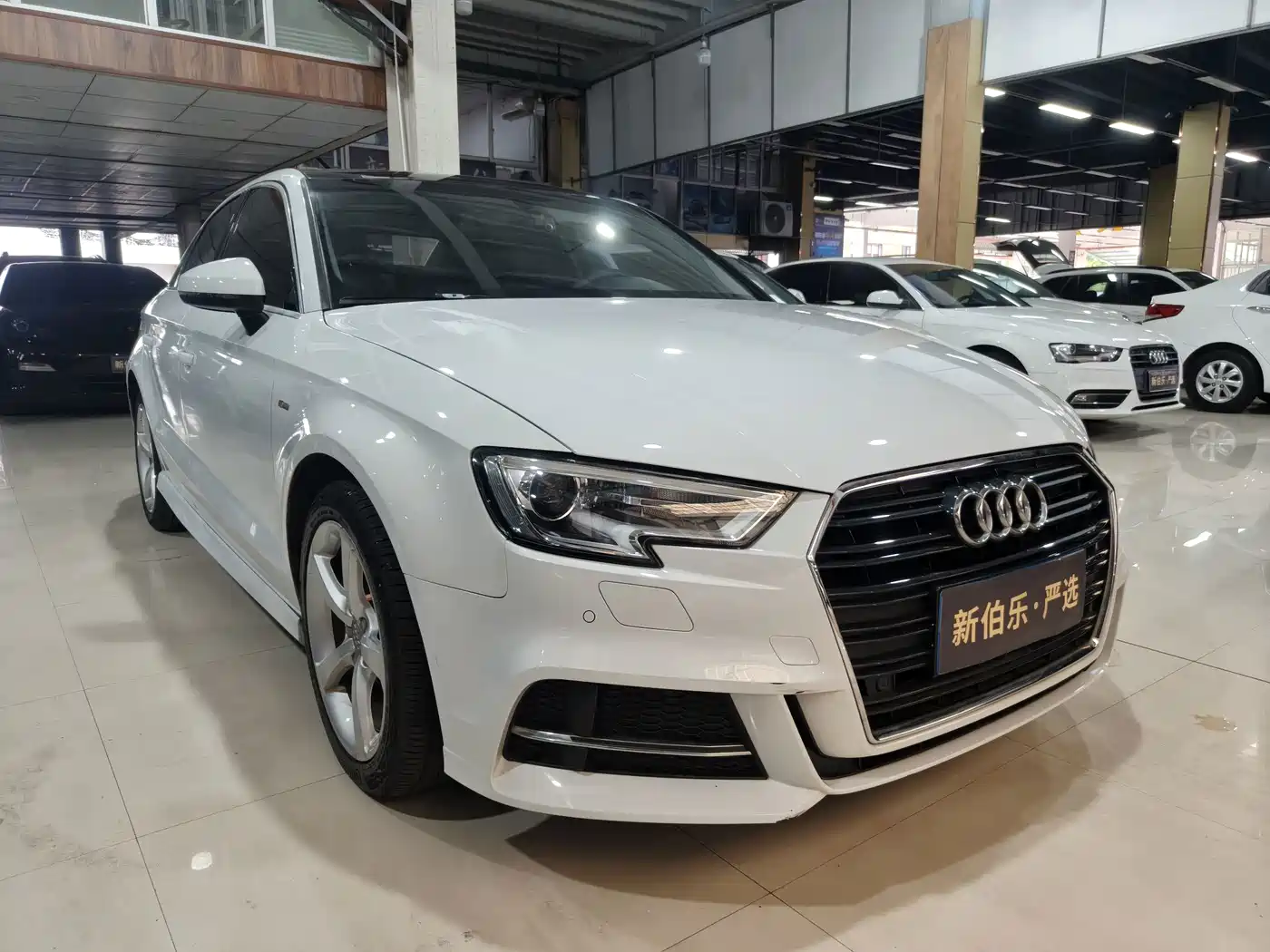 Фото 3 - Audi A3