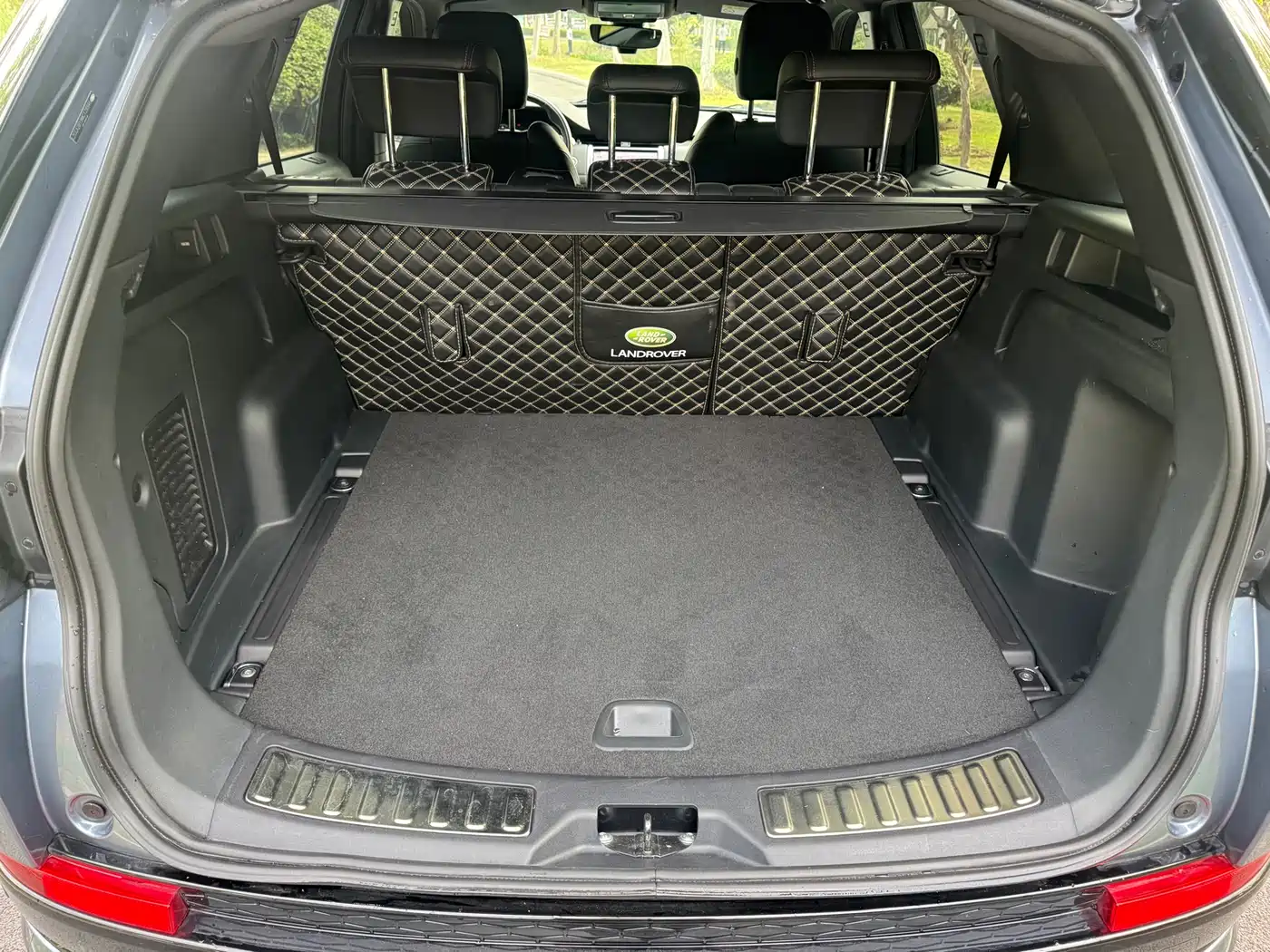 LAND ROVER DISCOVER SPORTS