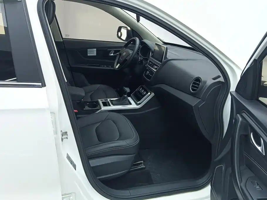 Besturn X40 2020 2019 1.6L Automatic Luxury China VI