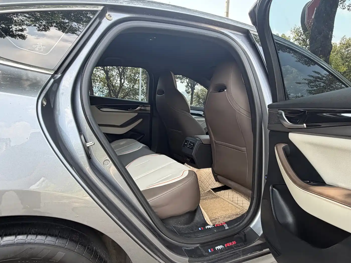 Фото 8 - BYD Qin PLUS