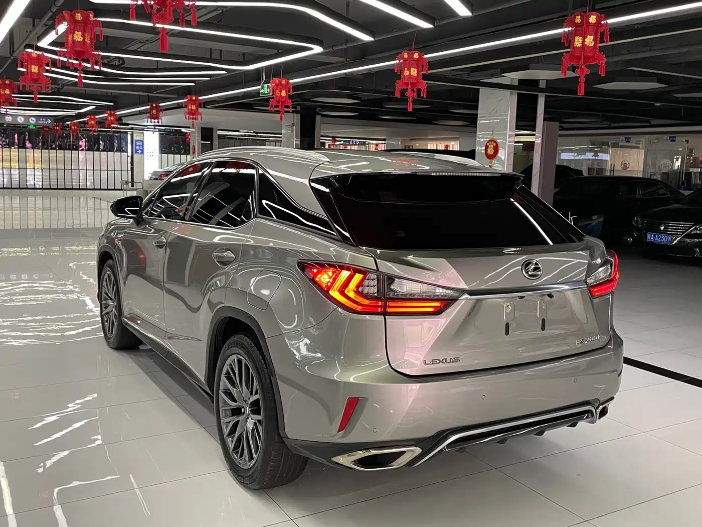 Lexus RX 2016 300 4WD F SPORT Edition China VI фото 7
