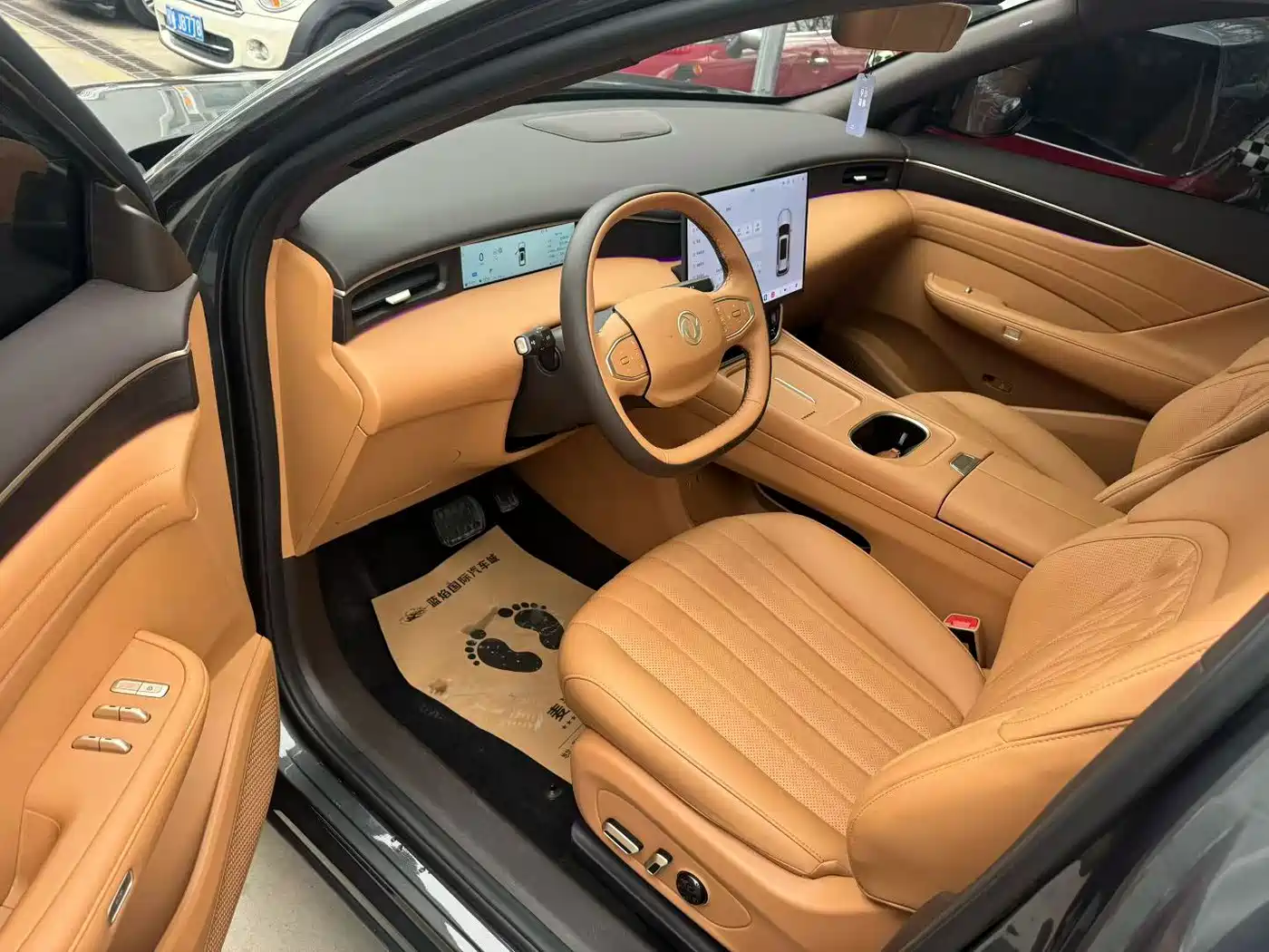 2025 Dongfeng Aeolus L8