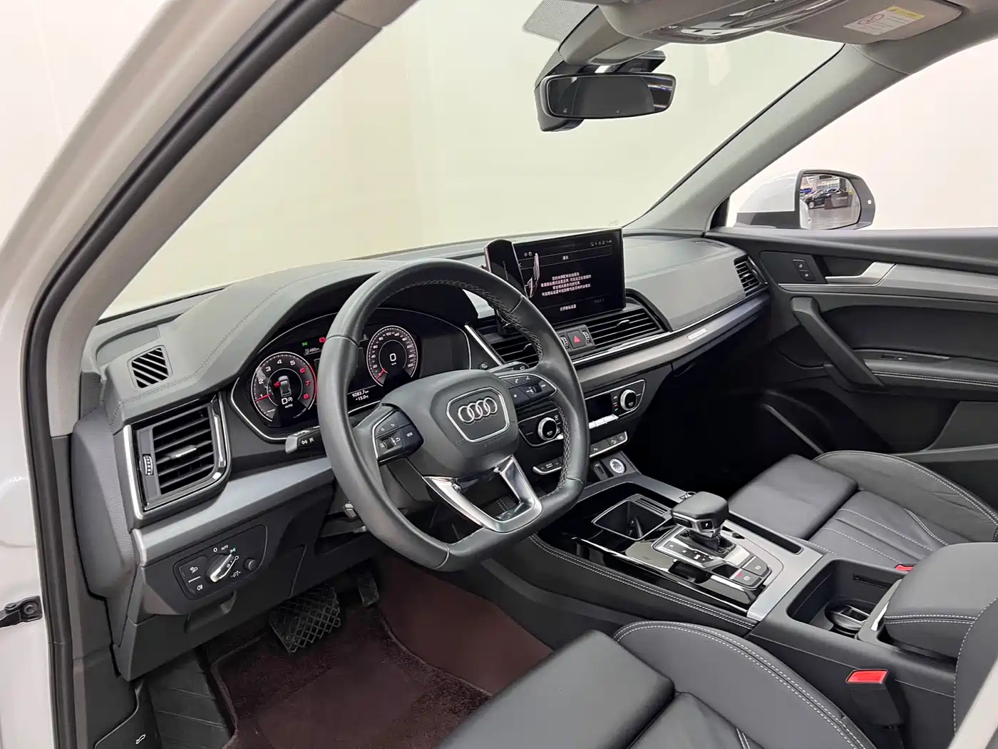 Audi Q5L 2023 40T Luxury Dynamic фото 6